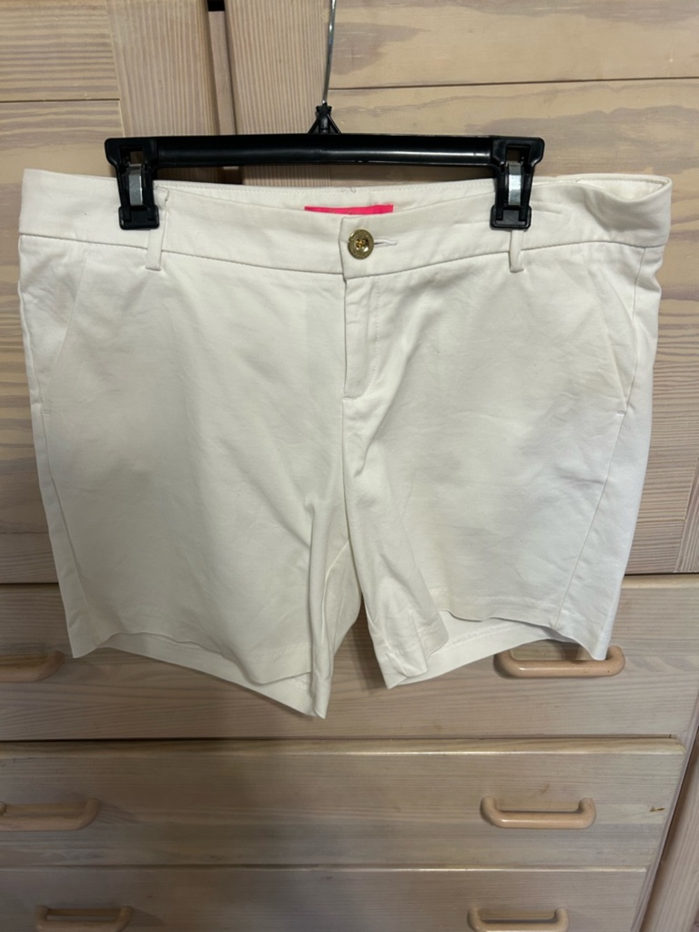 Lilly Pulitzer Women’s White Tailored Shorts